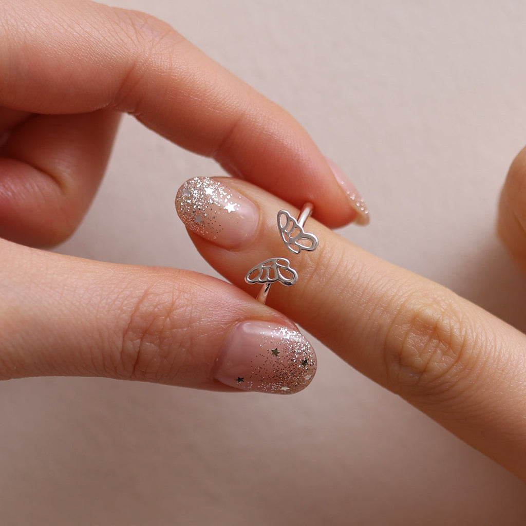 Butterfly wing ring